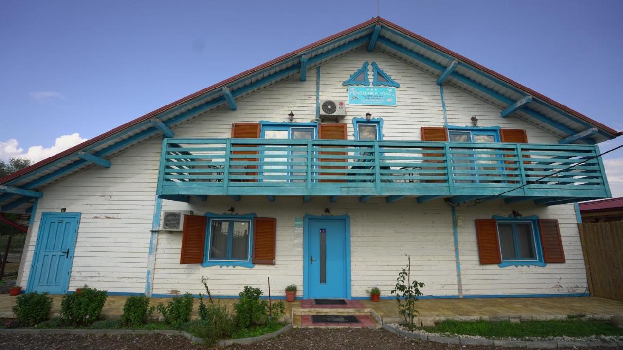 Pensiunea Yogi Dunavatu de Jos Exterior photo